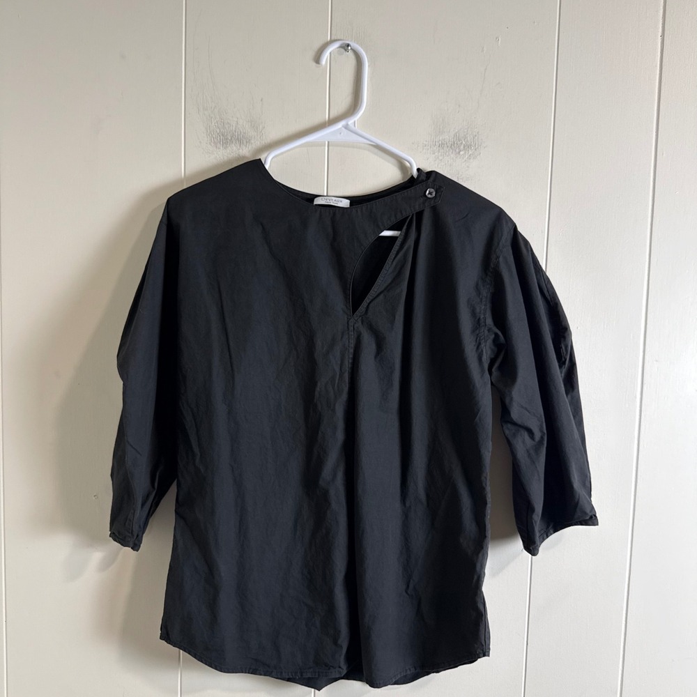 DEVEAUX New York Black V Neck Button Detail 3/4 Sleeve Top Women Size‎ 2